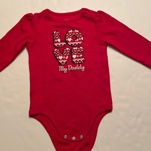 Garanimals toddler girl Onesie (Love my Daddy) size 24M, color red .